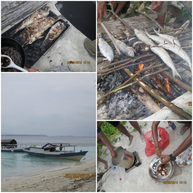 Travelling to an inhabitant island make us packed with fresh fishes and instant Noodle (Indomie) that cooked and roasted at the beach.